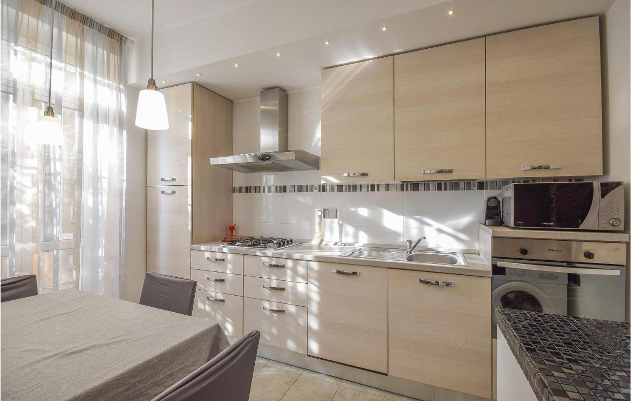 Appartamento Beautiful In With Kitchen